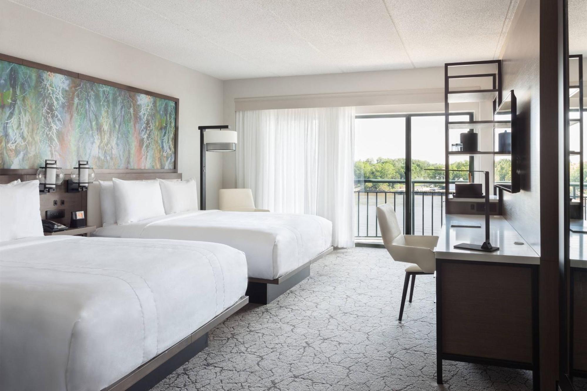 Marriott Savannah Riverfront Екстериор снимка
