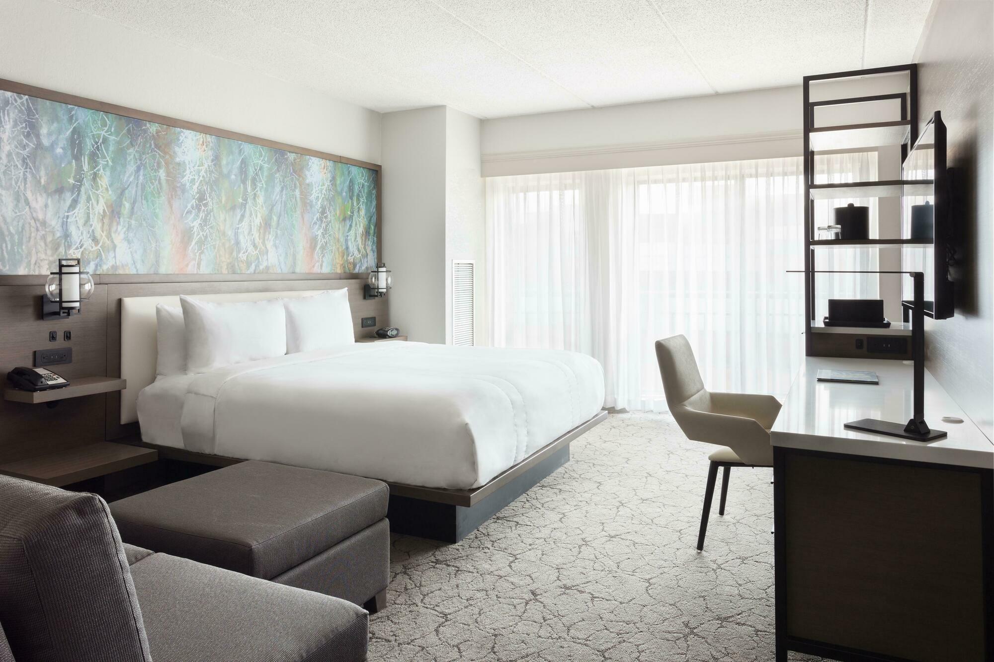 Marriott Savannah Riverfront Стая снимка